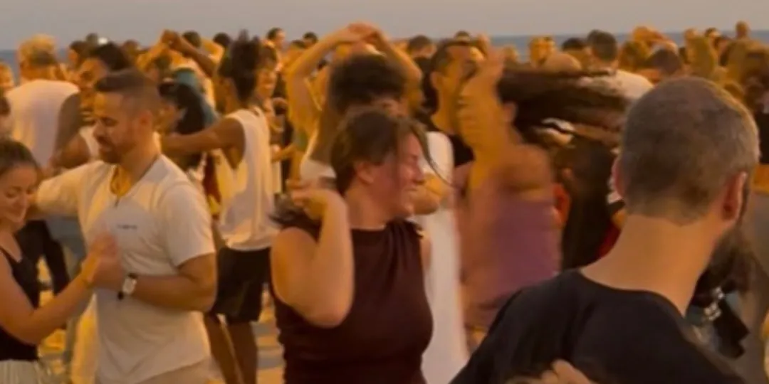 A crowded salsa social in Medellín
